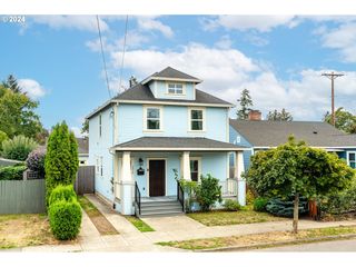 8018 SE Flavel St, Portland, OR 97206