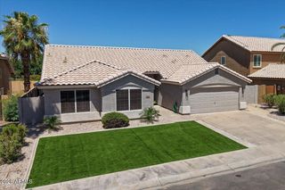 1490 N PHEASANT Drive, Gilbert, AZ 85234