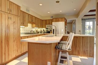 Updated Kitchen w/Breakfast Bar