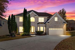 275 Wyncreek Ct   S, Atlanta, GA 30331