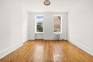 632 E  14th St #15, Manhattan, NY 10009