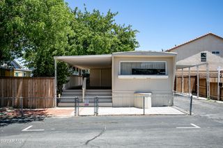 5711 Columbia Way #82, Lancaster, CA 93536