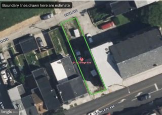 41 E  College Ave, York, PA 17401