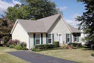 1145 Carol Ln, Cookeville, TN 38501
