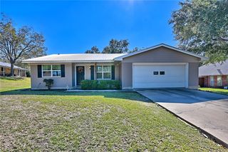 1705 Eldon St, Brenham, TX 77833