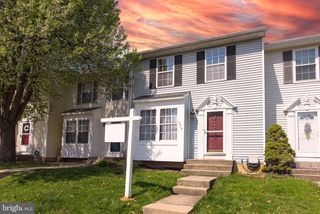 6724 Mallard Ct, Frederick, MD 21703
