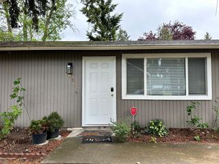 3021 SW 316th St, Federal Way, WA 98023