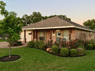 1114 Beckley Ct, College Station, TX 77845