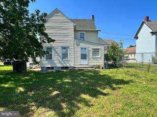 114 NW 3rd St, Milford, DE 19963