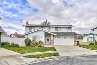 9 Massolo Cir, Salinas, CA 93907