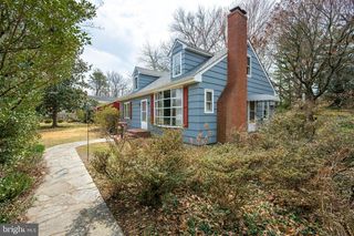 306 Cedar St, Chestertown, MD 21620