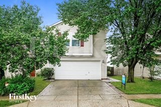 1181 Kenwood Dr, Greenwood, IN 46143
