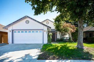 541 Willowbrook Dr, Yuba City, CA 95993