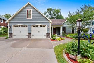 2309 Riverside Dr, Kaukauna, WI 54130