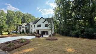 5028 Hidden Branch Dr, Sugar Hill, GA 30518