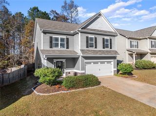 837 Blind Brook Cir, Hoschton, GA 30548