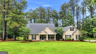 8740 Coffee Rd, Hahira, GA 31632
