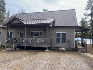 195 W  Huron Dr, Pointe Aux Pins, MI 49775