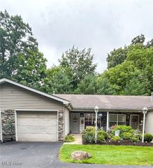 361 Meadowbrook Ave #2, Youngstown, OH 44512