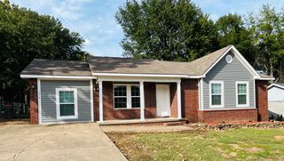 1417 Grand Pine Dr, Greenwood, AR 72936