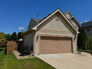 Address Not Disclosed, Round Lake, IL 60073