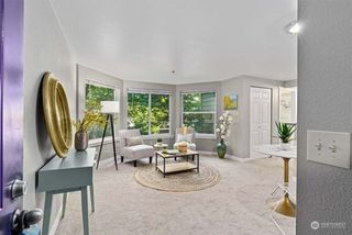 8745 Greenwood Ave N #305, Seattle, WA 98103