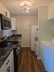 1176 Pine Haven Ct, Charlottesville, VA 22901