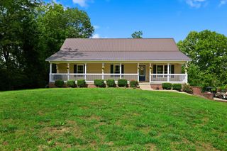 688 Cap Bottom Ln, Harrodsburg, KY 40330