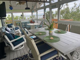 9006 Seagrape Ln, Placida, FL 33946