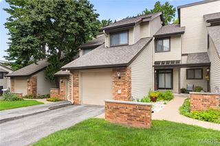 11515 Moonstone Ct, Saint Louis, MO 63146