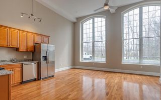 89 Globe Mills Ave #323, Fall River, MA 02724