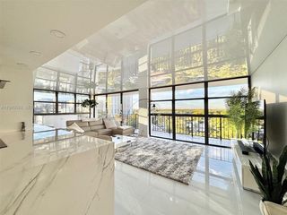 200 Leslie Dr #831, Hallandale, FL 33009