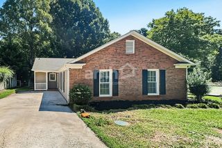 13537 Idlefield Ln, Matthews, NC 28105