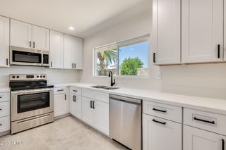 3630 W CROCUS Drive, Phoenix, AZ 85053