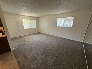 2037 Avenida Refugio #4, Simi Valley, CA 93063