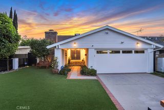 6305 Crebs Ave, Reseda, CA 91335