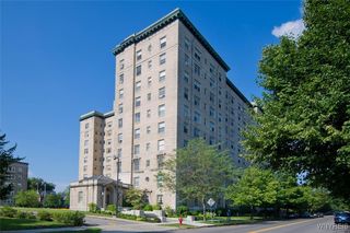 33 Gates Cir #1-G, Buffalo, NY 14209