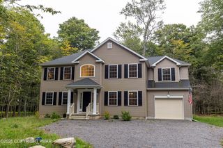 87 Delbert Dr, Covington Township, PA 18424
