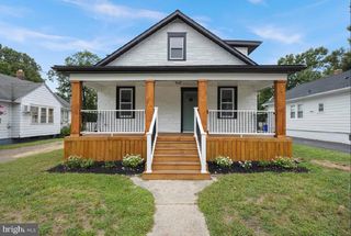 18 S  Monroe Ave, Hammonton, NJ 08037