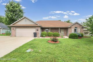 509 Amazon Dr, Columbia, MO 65202