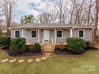 205 Mae Rd, Salisbury, NC 28146