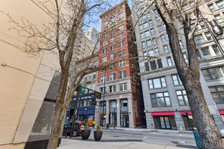18 E  4th St #701, Cincinnati, OH 45202