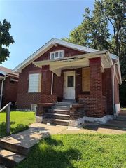 4824 Margaretta Ave, Saint Louis, MO 63115