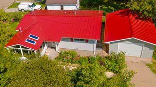 196 S  Grove St, Berlin, WI 54923