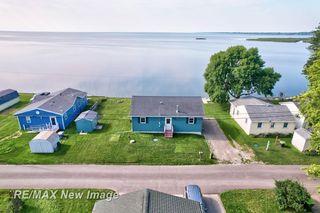 2189 W  Wenonah Dr, Standish, MI 48658