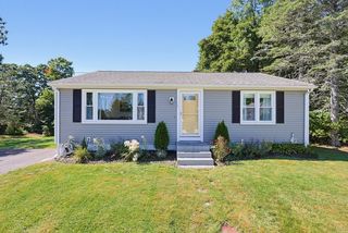 18 Longview St, West Boylston, MA 01583