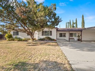 5461 E  Swift Ave, Fresno, CA 93727