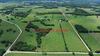 1672 E 355th Road, Bolivar, MO 65613