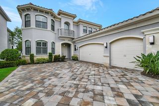 9889 Bozzano Drive, Delray Beach, FL 33446