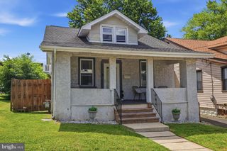 7953 Church Rd, Jenkintown, PA 19046